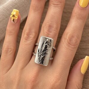 Silver Tone Geometric Rectangle Statement Ring | Size 7